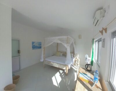 Air Conditioned Clubroom 4 B&B